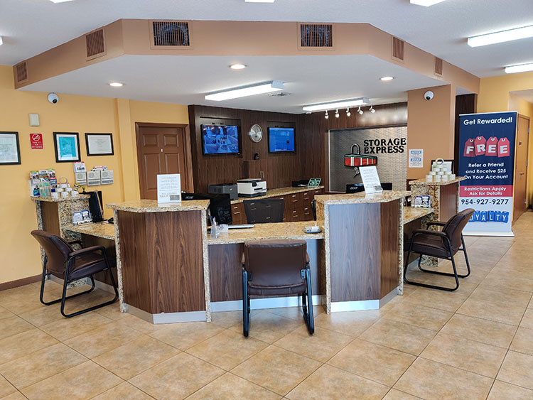 Self Storage Units Lauderhill